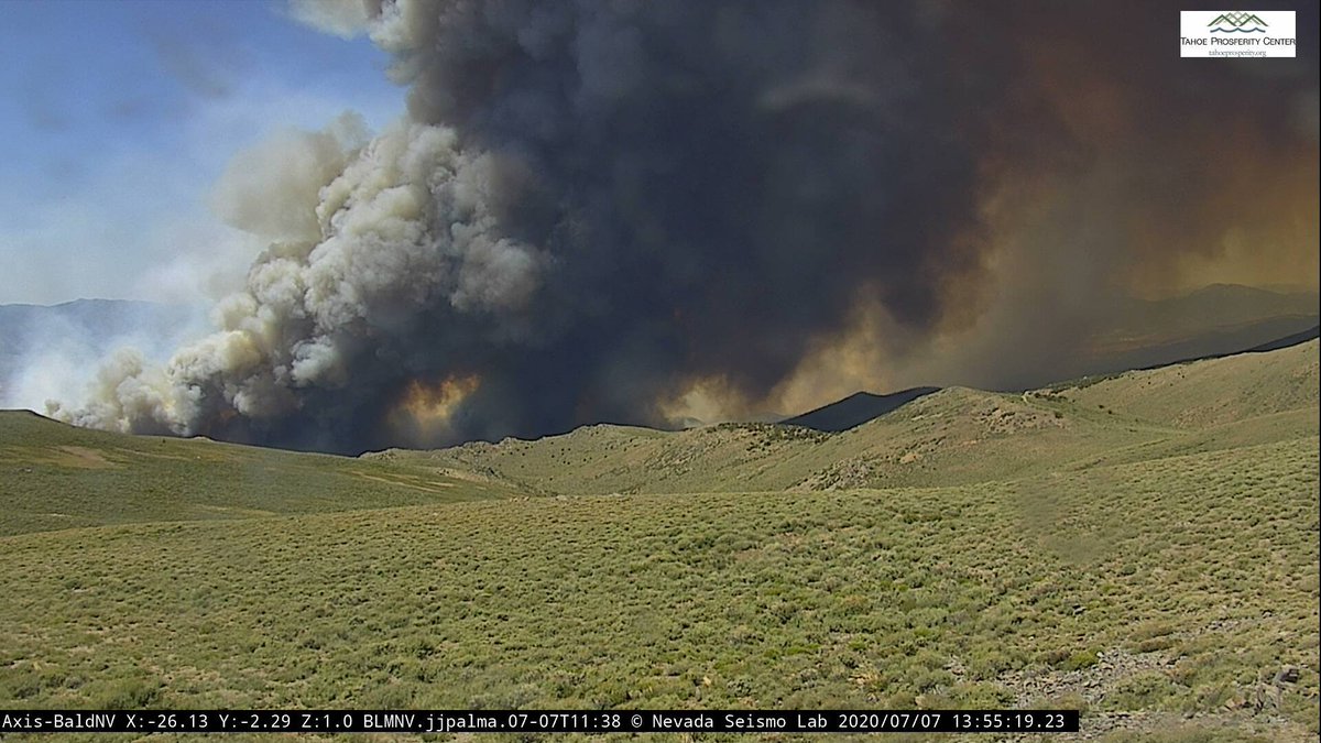 Califirenia's tweet image. Incredible imagery of the #NumbersFire via @AlertWildfire Ridge Tahoe and Bald Mountain NV cameras