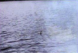 The 1975 Mandrake article also quoted Ian Wetherell saying that the original included the far side of the loch, which is important because the loss of the uncropped image between the 1930s & 80s meant that this detail can only have been known to those with a close connection.