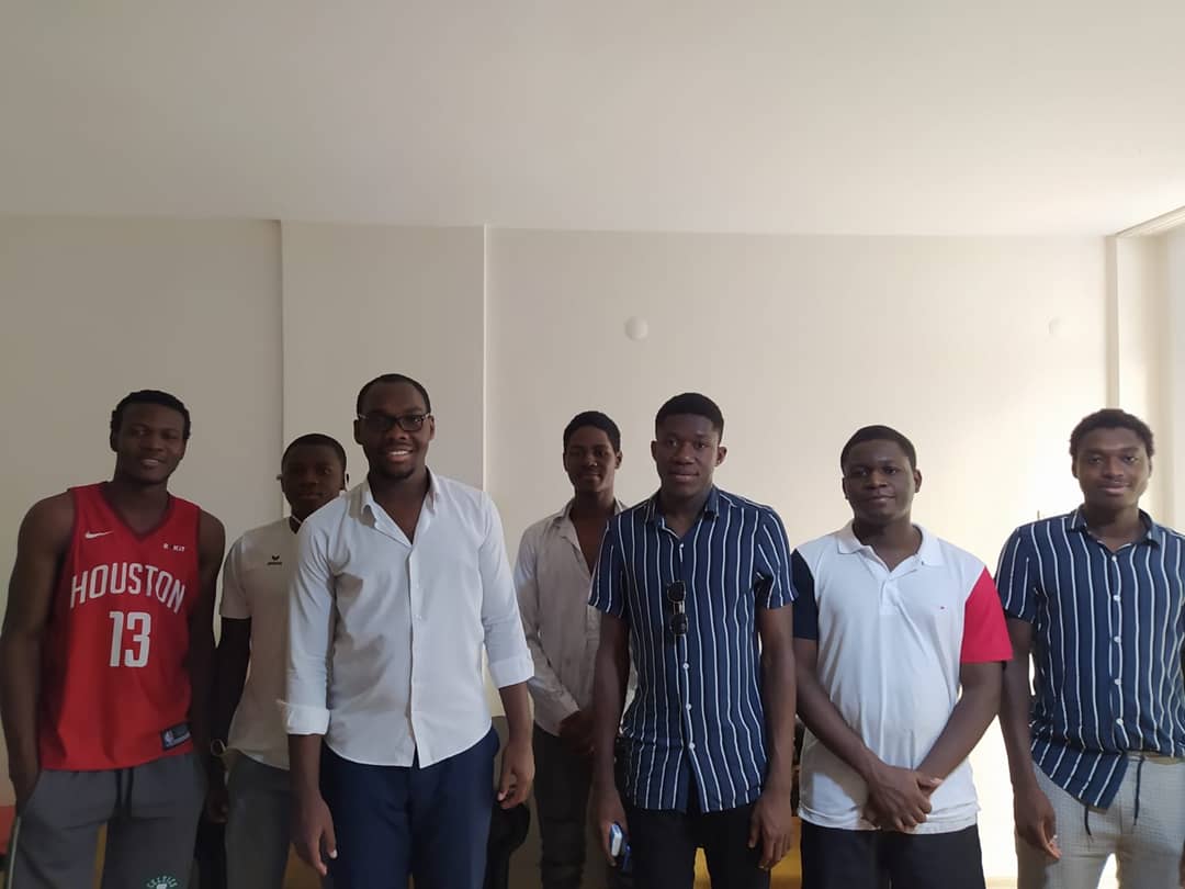 AEBT4's tweet photo. Ambiance entre les membres de l'AEBT à Mersin !
Lors de visite des compatriotes Burkinabè à Mersin, une rencontre s'est tenue entre le Président de l'AEBT et les membres le 05 Juillet.
Les sujets pour la bonne marche de notre association était l'ordre du jour.
#aebt https://t.co/RwTcME1YiD