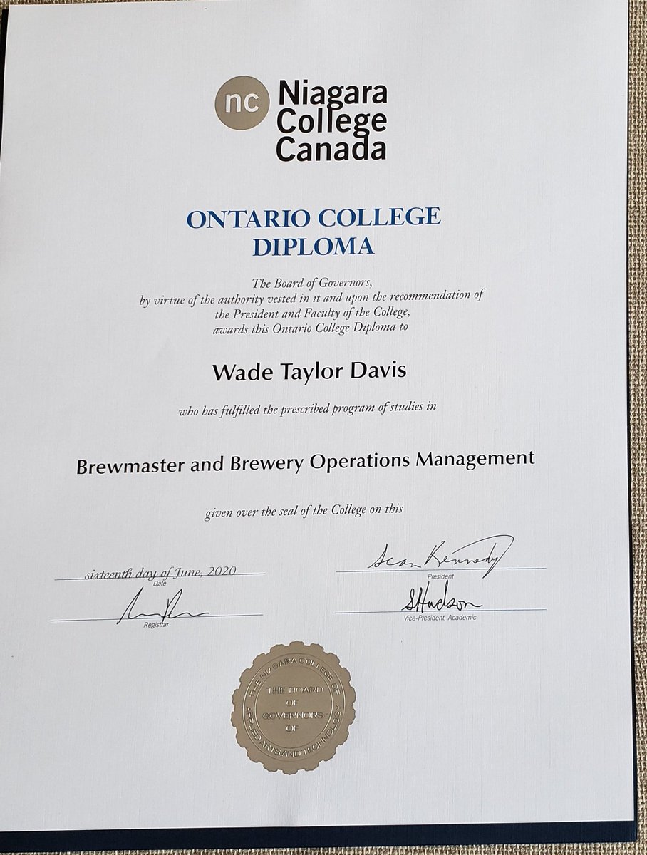 foxteeth's tweet image. 