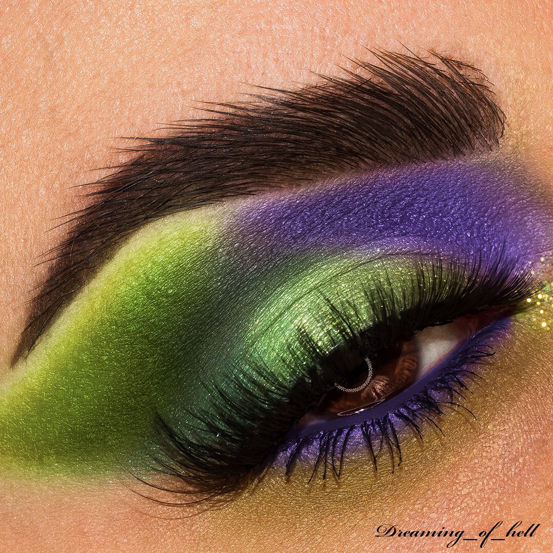 Dreaming_ofhell's tweet photo. • Green Waterfalls •
.
#sigmabeauty #morphebrushes  #anastasiabeverlyhills #flawlesssdolls #jeffreestarcosmetics #slave2beauty #blazin_beauties #mua_underdogs #featuremua #underratedmuas #makeupdoll #bperfectcosmetics #beautybayprsearch #avantgardemakeup #makeupeditorial https://t.co/87Huu4JEcE