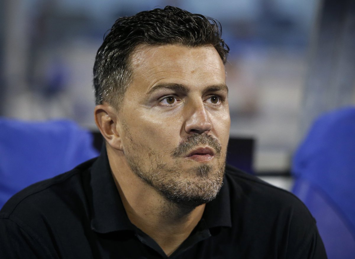 TrollFutbolMeme's tweet photo. Óscar García, entrenador del @RCCelta, lleva 22 alineaciones distintas en 22 partidos dirigiendo al equipo https://t.co/jc9Hj1BaFL