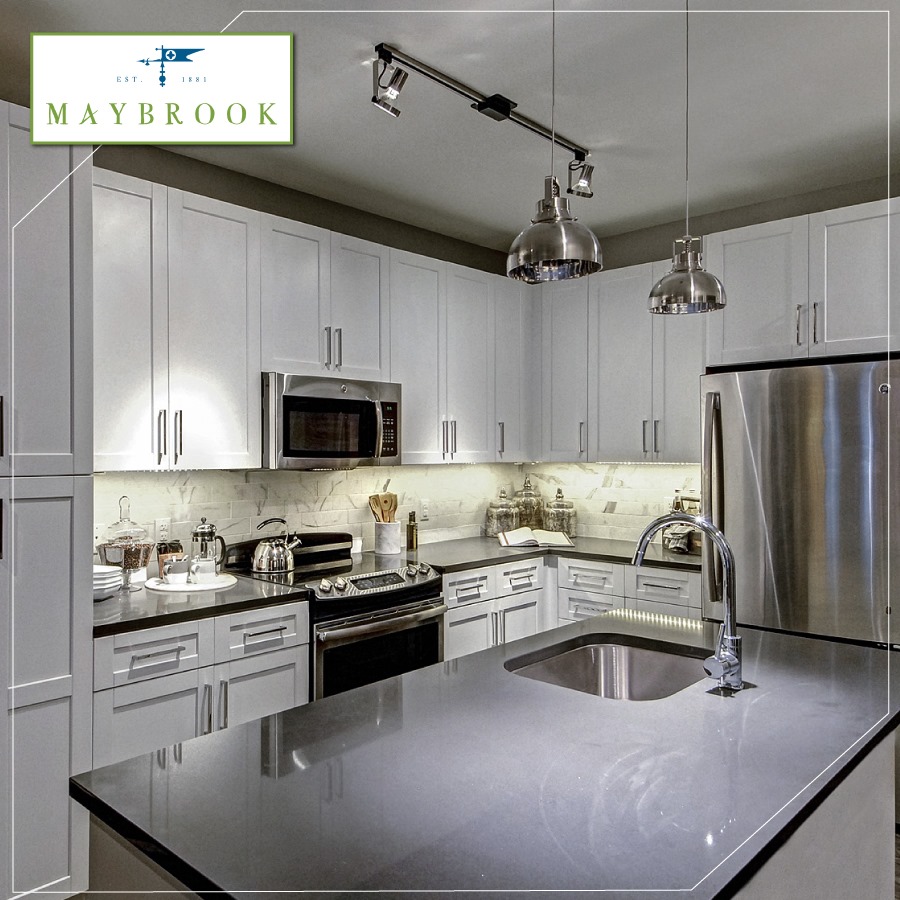 “Good food and a warm kitchen is what makes a house a home.” – @rachaelray #wynnewoodpa #mainline #mainlineliving #takeatour #luxuryliving