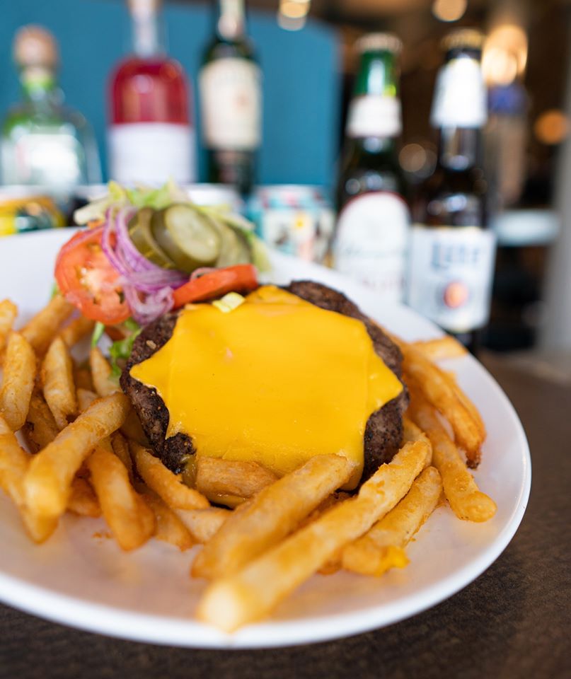 Suns out, Buns out ☀️🍔. Enjoy Burger Wednesday for lunch tomorrow for only 7.50! Included with your meal are a choice of French Fries, Kettle Chips or Street Slaw and a soft drink of choice!