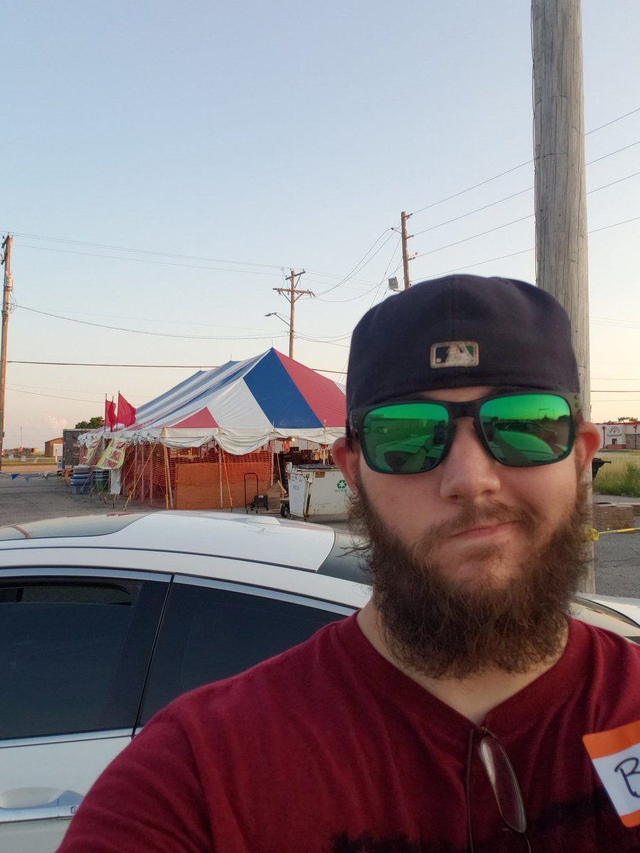 zane_boone's tweet photo. Martin Munoz, Kelli, and I would like to thank all the parents and students who helped with the EHS firework stand this year. Could not have done it without you! ESPECIALLY those that worked the late night shifts. Thank you! #partofthepride https://t.co/nJ8XzpvPxD