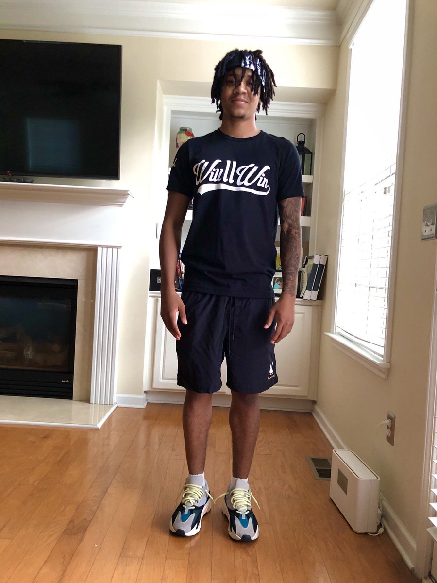 thewill2win_'s tweet photo. Cursive tee 👕 Order Today We Appreciate You!.. https://t.co/H5O2wRG2Ri #playhardtrainhard @will2winsports #tshirts #nba #nfl #soccer #mlb #apparel #boxing #tennis #golf #coach #motivational #women #athlete #sports #ballislife #trackandfield #mensfashion https://t.co/4l1Qi5XG1X