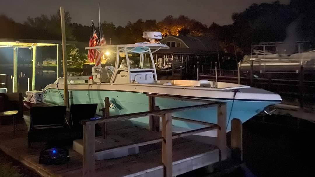 CenturyBoats's tweet photo. Cool night shots of the 3200 CC before heading out.
Explore the model - https://t.co/vwUiEtrZ4L
Call 1 727 215 4394 or email blucius@centuryboats.com for special pricing. https://t.co/DIJXb8SRZc
