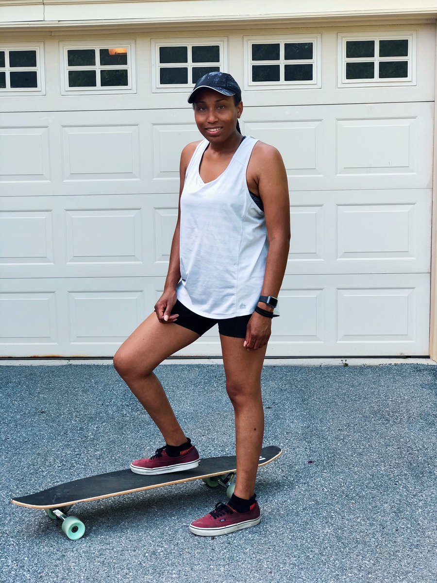 TangelaRoyal's tweet photo. #GRGR2020 Day 2
Tuesday Tri-day challenge.
Run🏃♀️/ Hike🥾/ Longboard 🛹 @TheGingerRunner @milelong_legs #gingerrunner #grgr2020day2 #tridaychallenge https://t.co/yh3kgZqaDs
