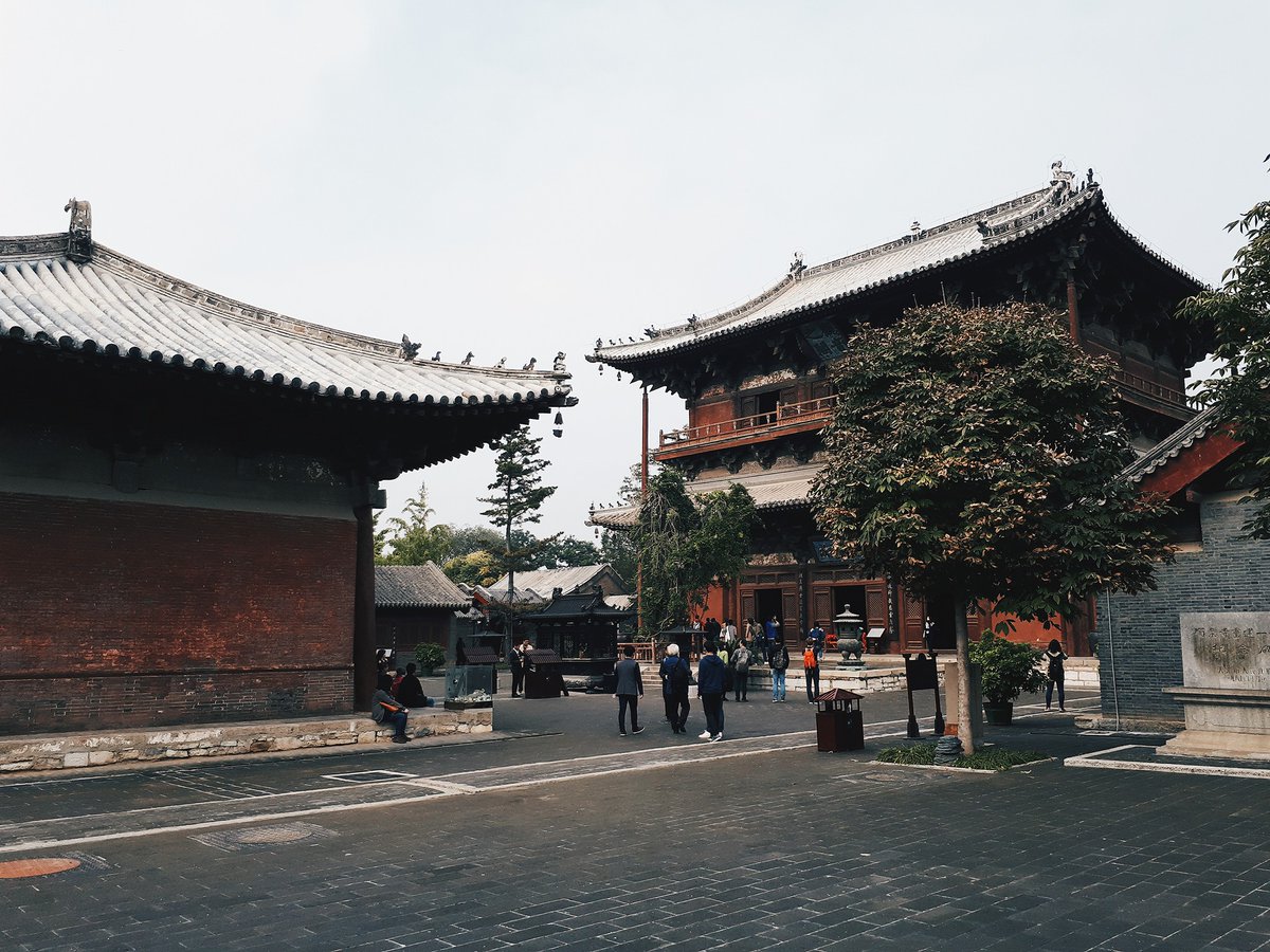 3. Dule-si (獨樂寺, Temple of Solitary Joy), Ji County, Tianjin ChinaA supremely refined example of Liao Dynasty architecture. The temple, completed in the mid 900s CE, features some striking sculptures, ancient frescos, and a giant statue of Guanyin in its main hall.
