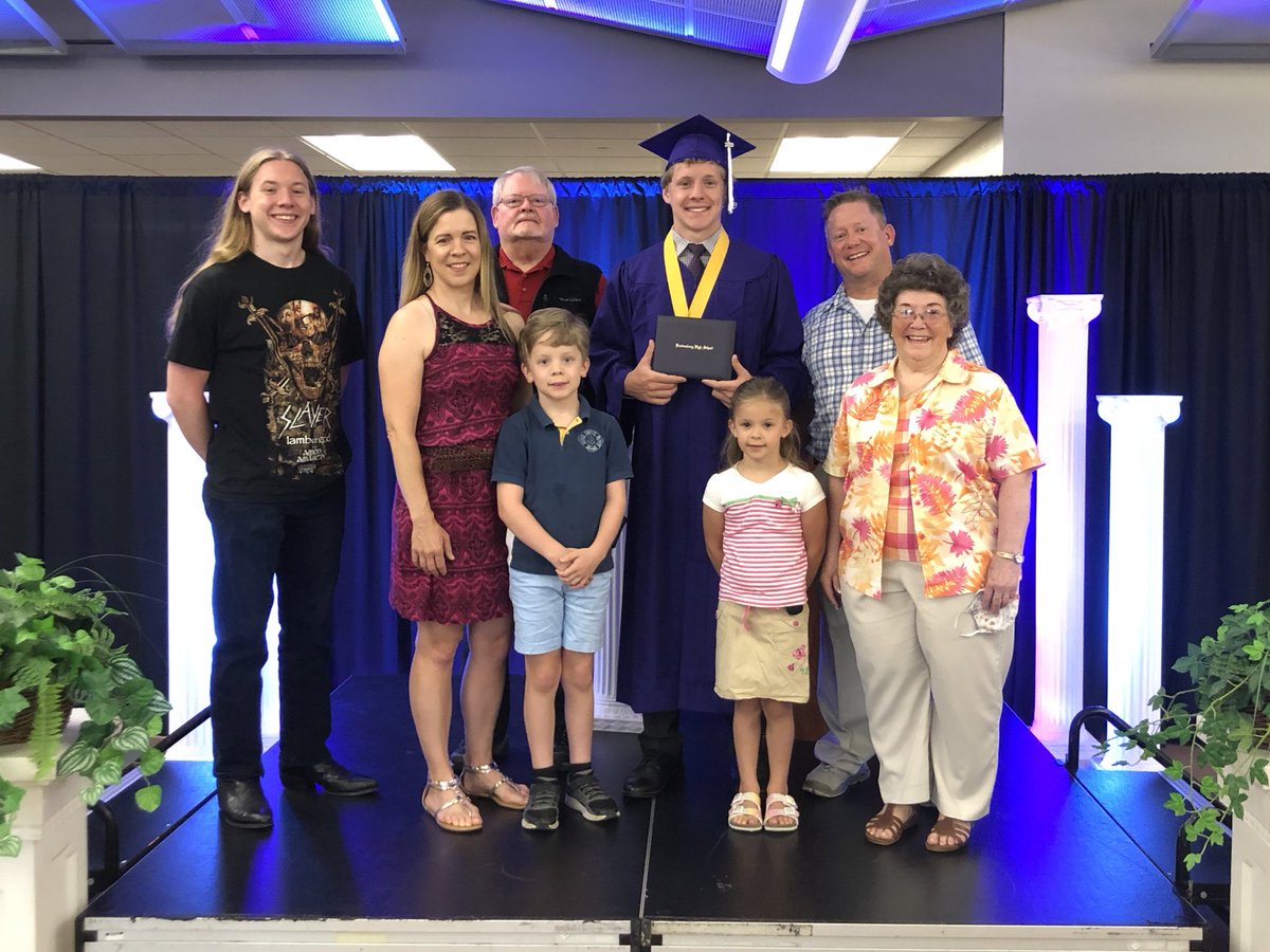 BHSPrincipals's tweet photo. It has been a joy to celebrate our newest graduates this past week. Congratulations!! https://t.co/qzq1slEawK