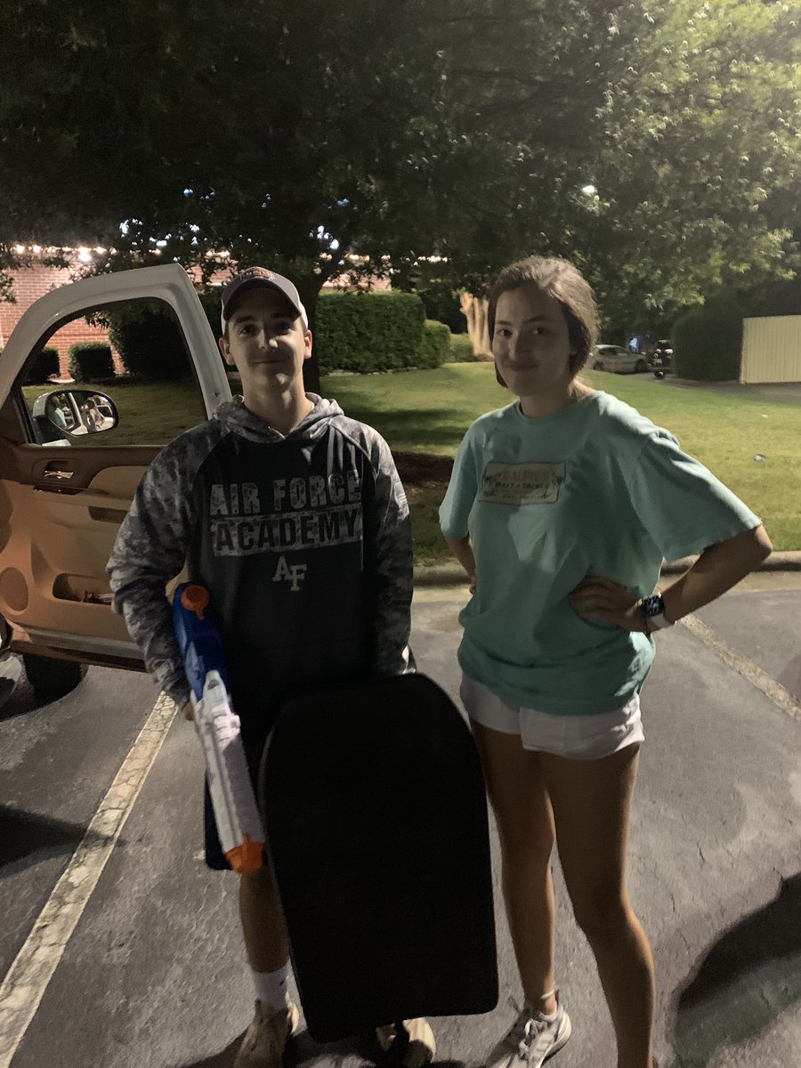 Brosb4H2Os's tweet photo. With a wee bit of trickery Jackson shot Alison from @WetNWild2020 @afhswaterwars Kill Count: 5 https://t.co/FEuQ97lJWS