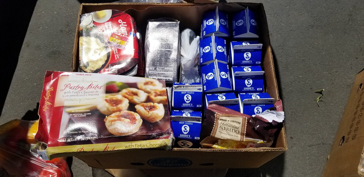 feeding_motion's tweet photo. Incredible day today picking up food from one of our suppliers to deliver to faith based organizations &amp; families &amp; individuals in need. F.I.M. started delivering meals to homeless people under the Newport Beach pier over 10 years ago &amp; look where we are now. 
#FeedingMypeople https://t.co/TwBOA9GtAe