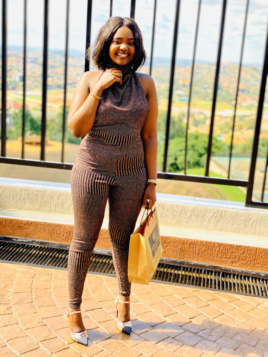 mutoniliane's tweet photo. You dont know the new me, i put things back differently babie!!🤪🤪🤗🙌🏾🖤 https://t.co/vFNr26P55r
