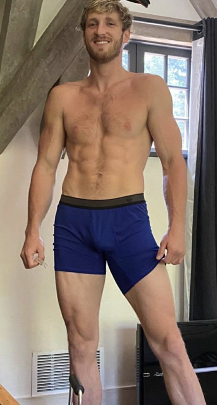 Thirst for Logan Paul 🤤 on X: just big dick energy.  t.coJ96cAUgmEe  X