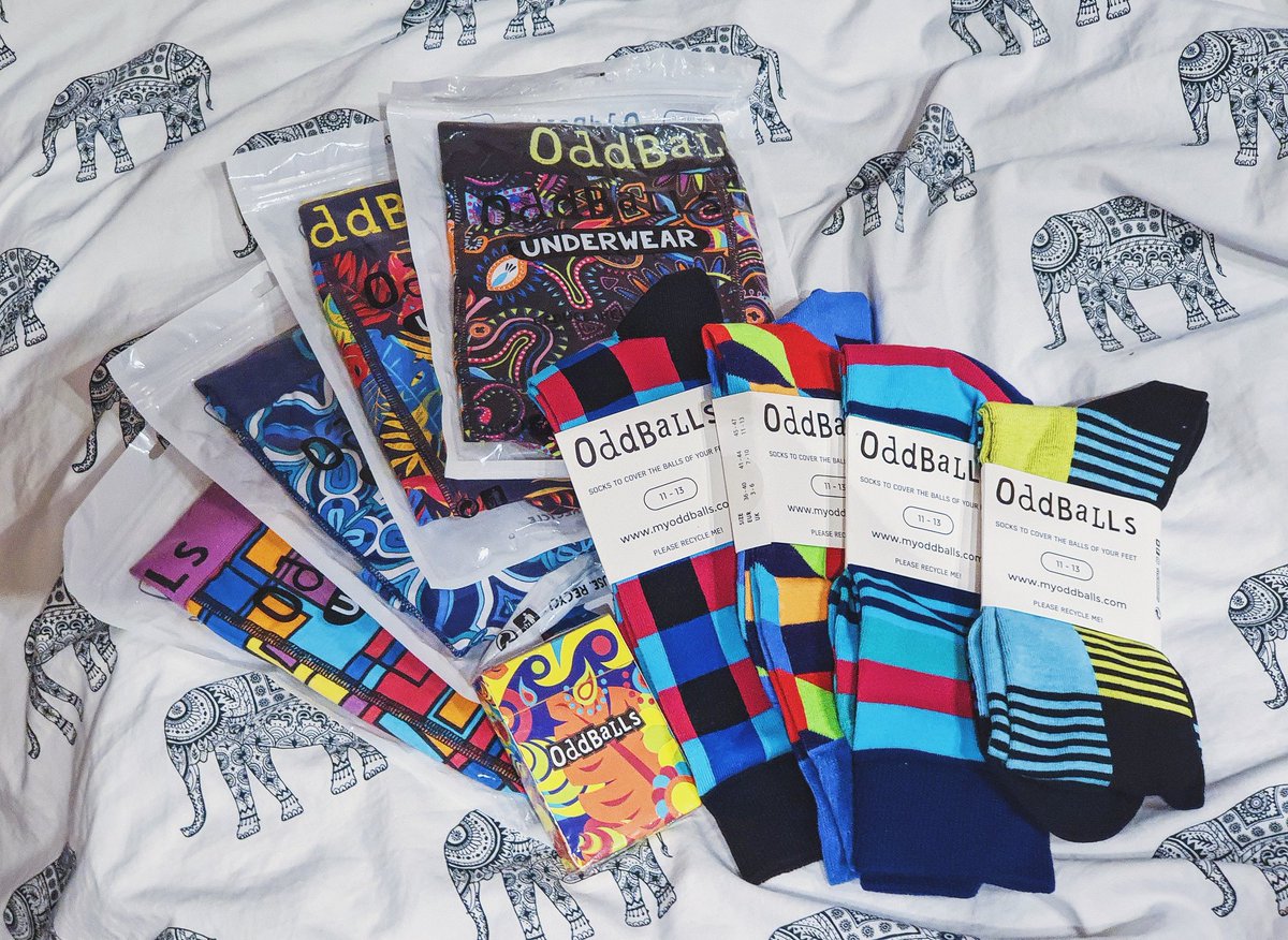 RHiscottImages's tweet photo. 🏴󠁧󠁢󠁷󠁬󠁳󠁿🏠4 Months (almost) since I was last over the Bridge and at home. 

Missed my Family ❤ 
....almost as much as I've missed my Oddballs deliveries! 

#FreshStash https://t.co/F2NJG483DO