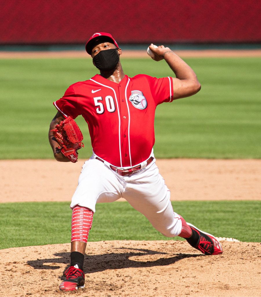 Reds's tweet photo. Masked slingers.

#TakeTheCentral | #MasksOn https://t.co/hWbJbJg9j1