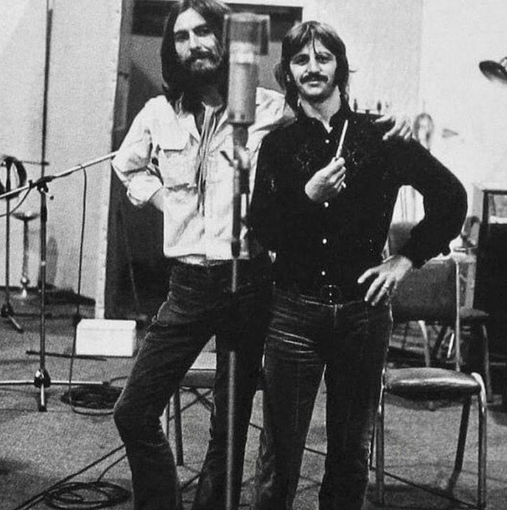 Astrogiraffe1's tweet photo. Happy Birthday, Ringo Starr! https://t.co/fECjXdswhV