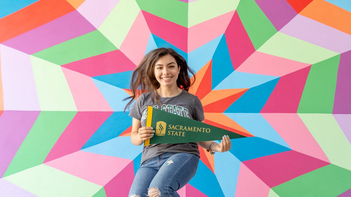 CSUSOrientation's tweet photo. Are you excited to be part of the Hornet family? We sure are! As we prepare for Fall 2020, all incoming students are attending their orientation session and getting a glimpse of what Sac State has to offer them. #StingersUp https://t.co/a5YgWkAezn