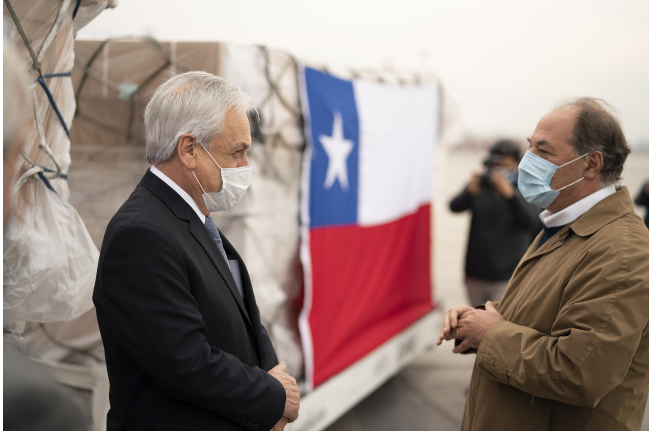 elmostrador's tweet photo. Encuesta Mori: en plena pandemia, 73% cree que el Gobierno está más preocupado por los empresarios que por los trabajadores
https://t.co/L6W7Padrtt https://t.co/lCaxzOS3rC