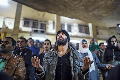 Constradrum's tweet photo. Dreamt about a map of the middle east, someone in the dream told me that there will be a big Christian revival, Egypt and Syria themselves will experience unique roles in their own revivals. Then the dream ended. #MiddleEast #Syria #Egypt #Muslims #Christians #JesusChrist #Bible https://t.co/3dv4ZIZzTb
