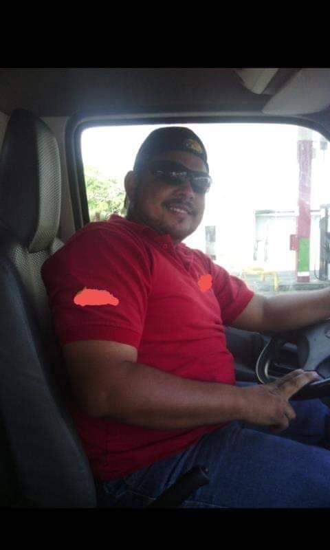 HombresStraight's tweet photo. Macho camionero de Maracaibo RT https://t.co/XF3GqEgNS7