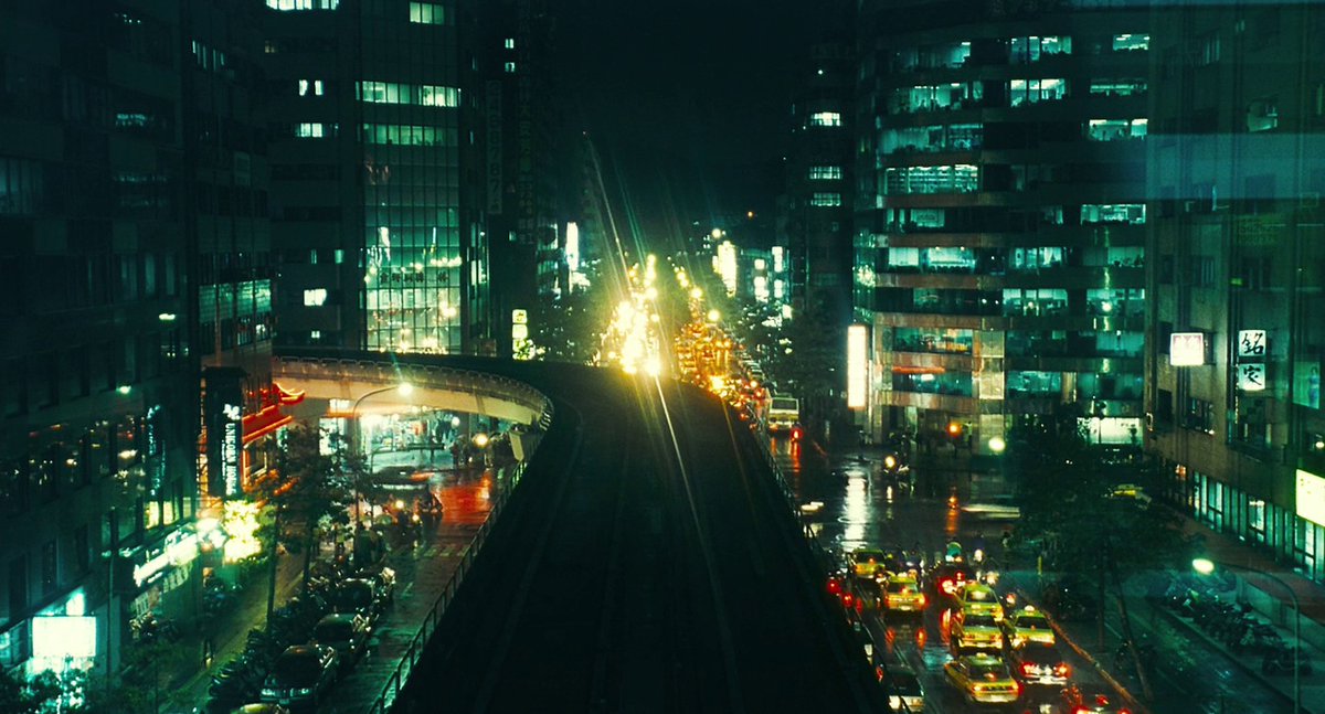 LostInFilm's tweet photo. Wong Kar-Wai / Christopher Doyle — Lights https://t.co/u1Cyrc1khG
