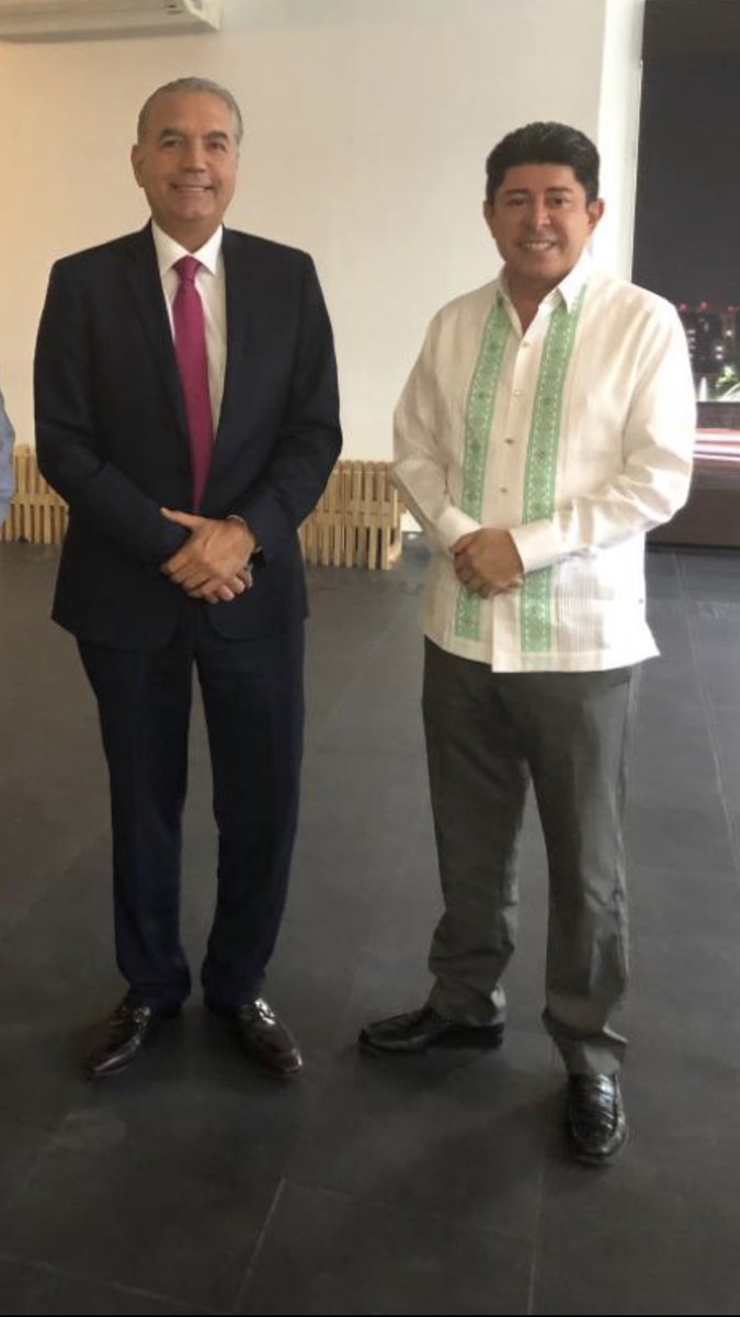 EduardoLemmen1's tweet photo. Felicidades a las agencias de viajes ⁦@AMAVNACIONAL⁩ y su presidente mi amigo ⁦@EpaniaguaM⁩ ,una actividad que será definitoria en la reactivación turística del país .⁦@SECTUR_mx⁩ ⁦@TorrucoTurismo⁩ ⁦@VisitSonora⁩ ⁦@ocvguaymas⁩ https://t.co/nnj5yNcZCt