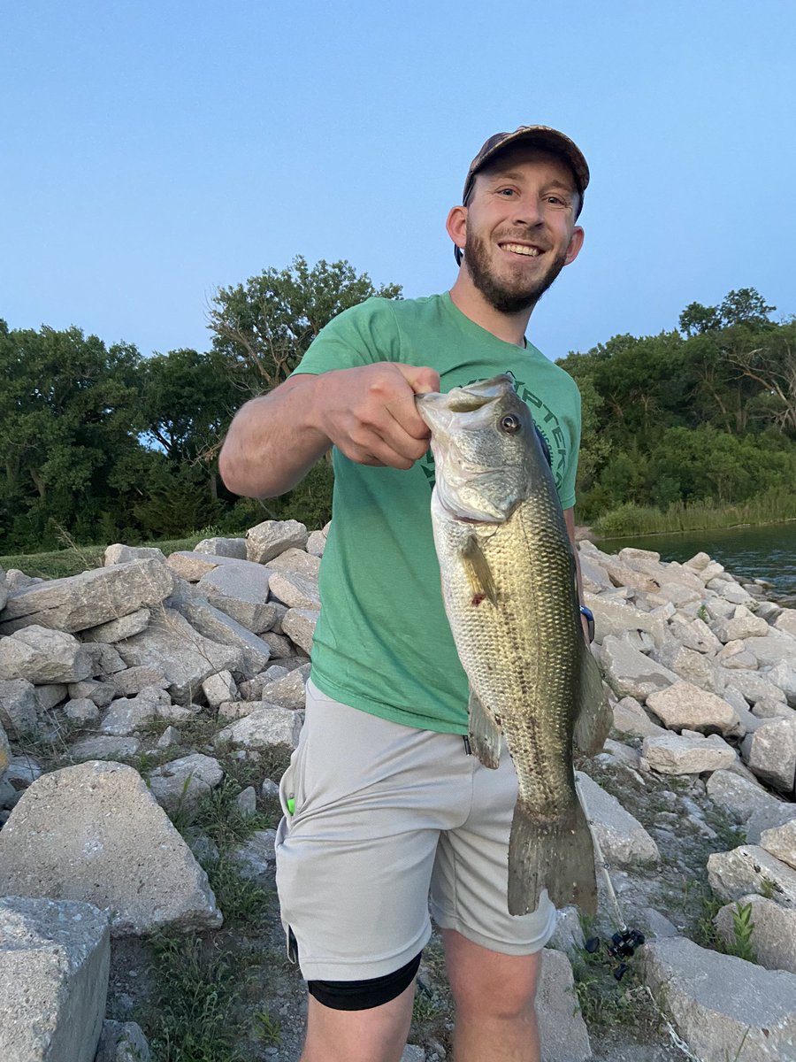 AdamBret34's tweet photo. Got a good one tonight! https://t.co/q87GBUjrse