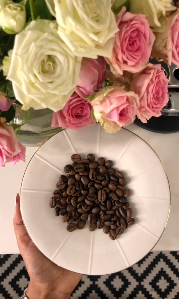 shm896's tweet photo. مَراحِل إكّْتِمال القَمر🤎🌱. https://t.co/dSzbLkvtEZ