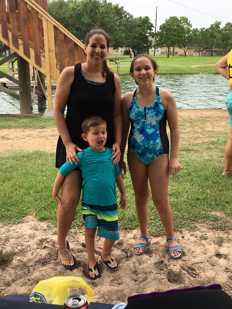 AmandaCox7's tweet photo. Our first trip to Hidden Lake! #acesummer #acecubs https://t.co/VTk5ANFexv