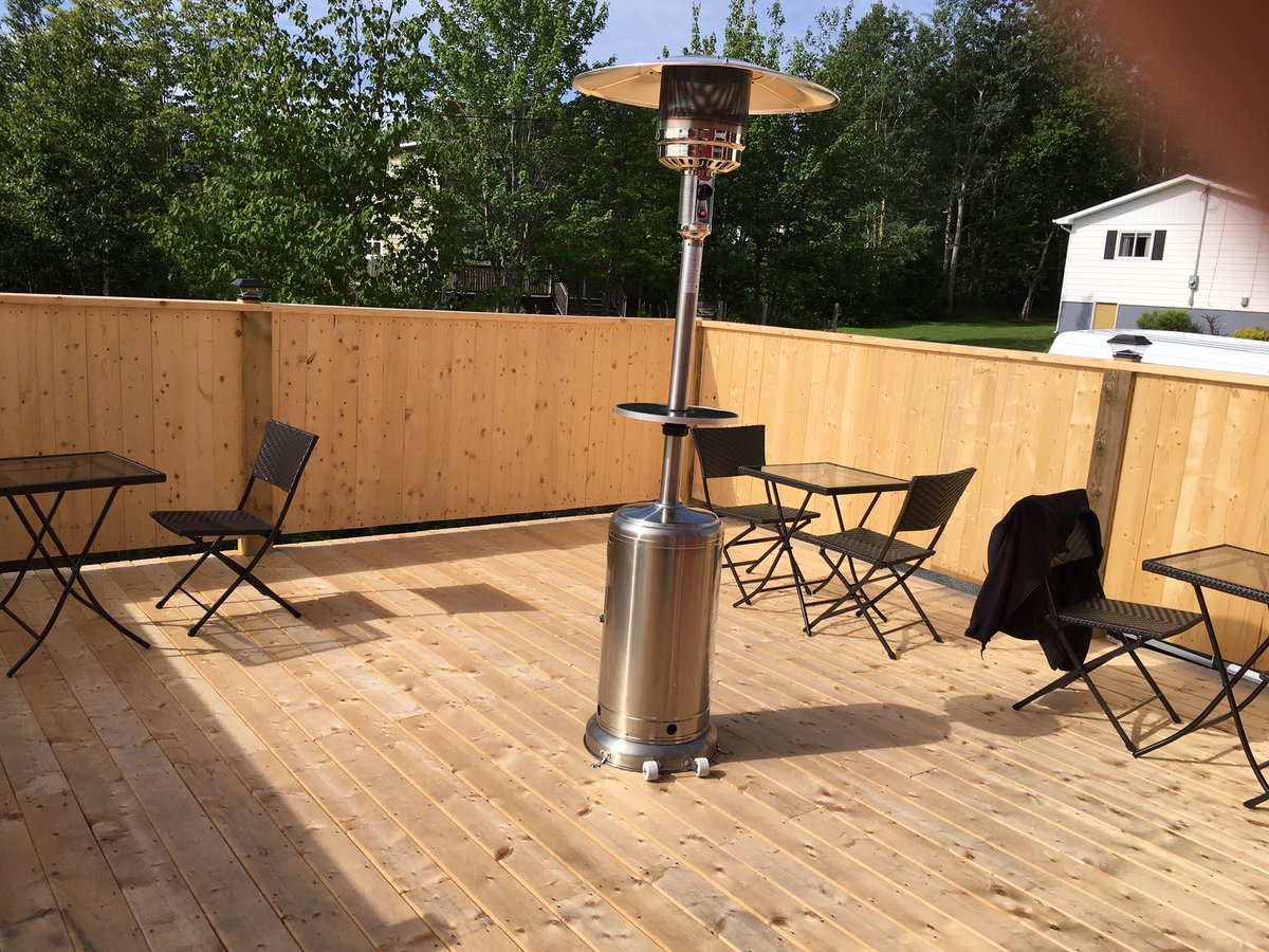 HareBayAdenture's tweet photo. New deck and patio all set up and ready to use 😁... ice cream, iced coffee, flat bread pizza.. endless possibilities🤔🤔
#outdoorspaces #patio #garden #outsideeating #supportlocal #shoplocal https://t.co/NjEVfjnrRe