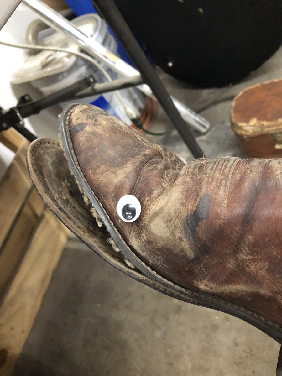 DevonMc7's tweet photo. Time for a retread. https://t.co/gcYwzwgQ9h