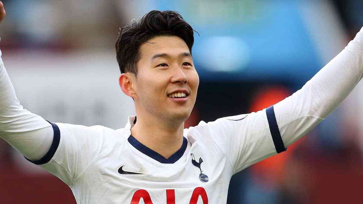 Happy Birthday to Heung-Min Son another korean who I have massive respect for. He is such a positive guy and an amazing team player. Thank you for being a joy to watch on the pitch #Son #Spurs #TottenhamHotspur @SpursOfficial https://t.co/WTgKiML5xX
