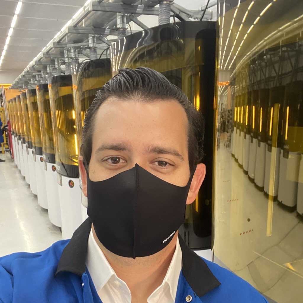 PhDeSimone's tweet photo. Can’t travel to do keynotes but making the best of it and sharing our wonderful work at @Carbon with our friends in China. Thanks @TCTConference @TheTCTMagazine for making accommodations to be there virtually! #tctasia2020 #tctasia https://t.co/Pa4jLEqQuV