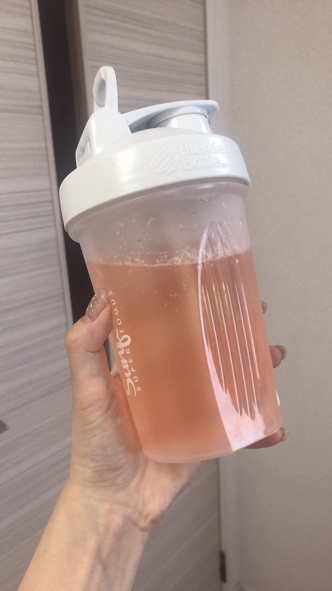 高城彩香 あや猫 On Twitter Bcaaとる意味は トレーニングしてて 効率よく筋肉つけたりちゃんと維持をしたいから 食欲を抑えたり疲れにくくなったりもするみたいですよん あんまり運動しない人とか良いと思う Bcaaで400mlまず飲むのでそこからまた水分