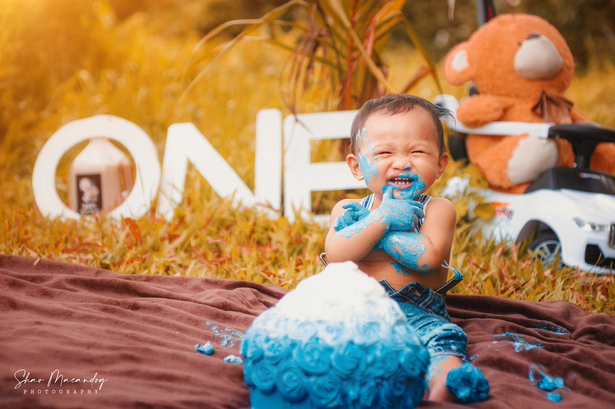 Mucharata's tweet photo. Happy 1st birthday to the most wonderful baby in the world. You’re absolutely adorable &amp; sweet as can be. I look at u now &amp; I am amazed how much you’ve learned. The way u play &amp; laugh is so special. Thank u God 4 giving us so many gifts &amp; most esp. the gift of our dear Son. https://t.co/RN4s9Reixg