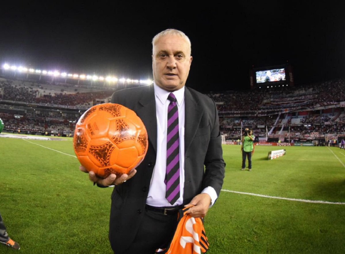 ovacion24's tweet photo. 🗣️ | Beto Alonso: "Me siento al nivel de Maradona y Messi. Lo que lamentablemente me frenó un poco fue el tiempo que estuve en la Selección​. Porque si no me lesionaba y esas cosas, estaba para ser el número 1". https://t.co/DmxPlu5055