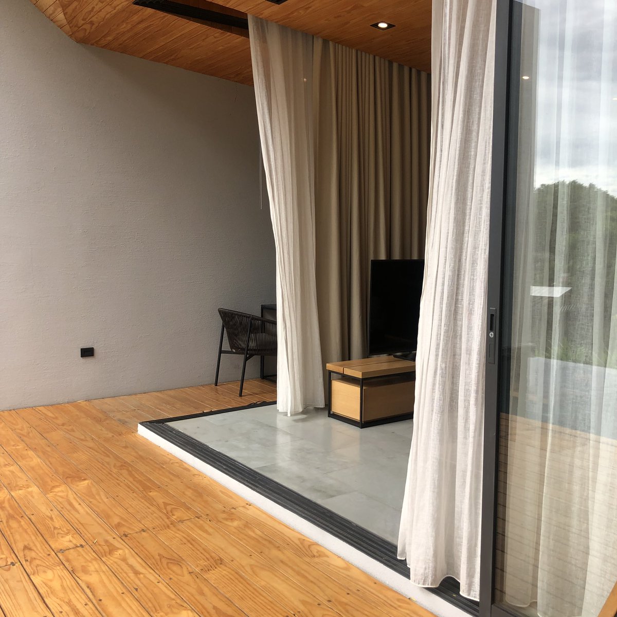 TARA villa กาญจนบุรีฉันรักมากดีมาก