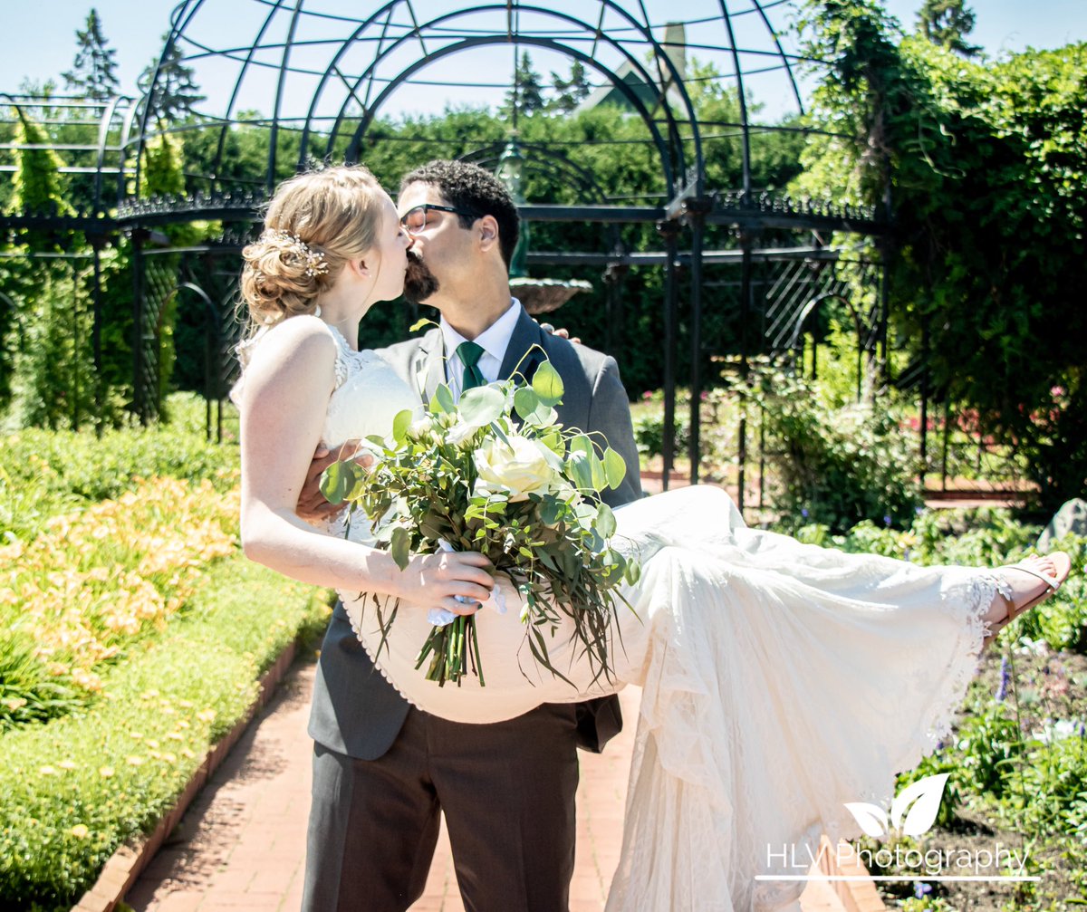 HlvPhotography's tweet photo. Kylie &amp; Nathaniel Hood 💍 06.27.2020 https://t.co/z1JSa1wh0Z