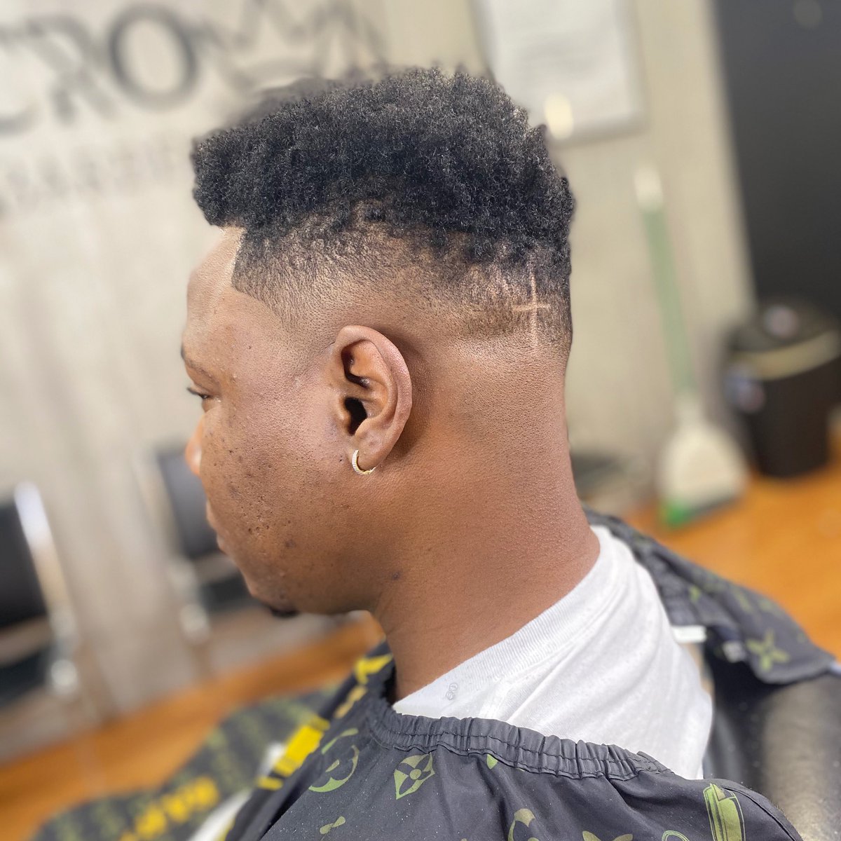 BlackJustinCase's tweet photo. 🗣Book Now:
https://t.co/umy4Quez2d
#AustinBarber #TexasBarber #AustinBarbers #AustinTexas #AustinTexasBarber #AustinBarbershop #CrownBarbershop #AustinTexasBarber #RealBarbers https://t.co/9YIqaO0Ve5