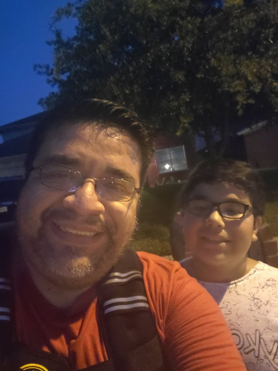 ABriscoeHISD's tweet photo. Making sure I build my body stronger alongside my mind for the coming school year. Asegurandome que mi cuerpo y mi mente sean fuertes para el año que viene. #CantStopWontStop #MentallyandPhysicallyStrong @BerzaydaOchoa @Ponce_East @SELHISD @TeamHISD @HISDEspanol @HISDEastArea https://t.co/NdA3JKXFie