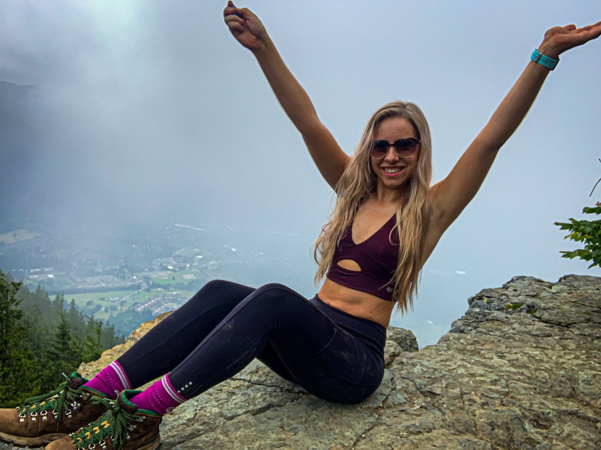 Kati_Explores's tweet photo. Tbh, I’m only here cuz of Twin Peaks... #MountSi #PNW #WashingtonState https://t.co/cwExmMezPw