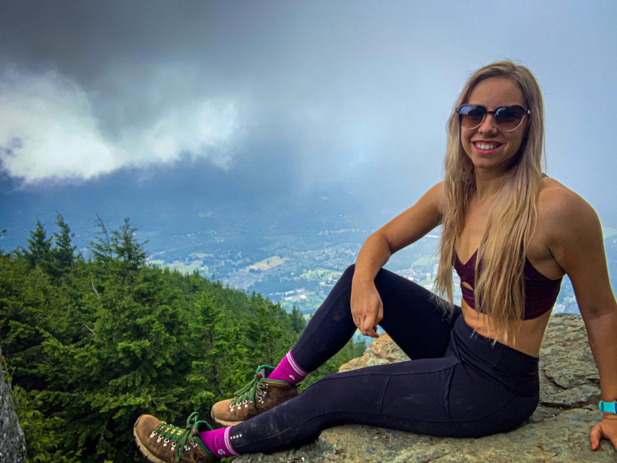 Kati_Explores's tweet photo. Tbh, I’m only here cuz of Twin Peaks... #MountSi #PNW #WashingtonState https://t.co/cwExmMezPw