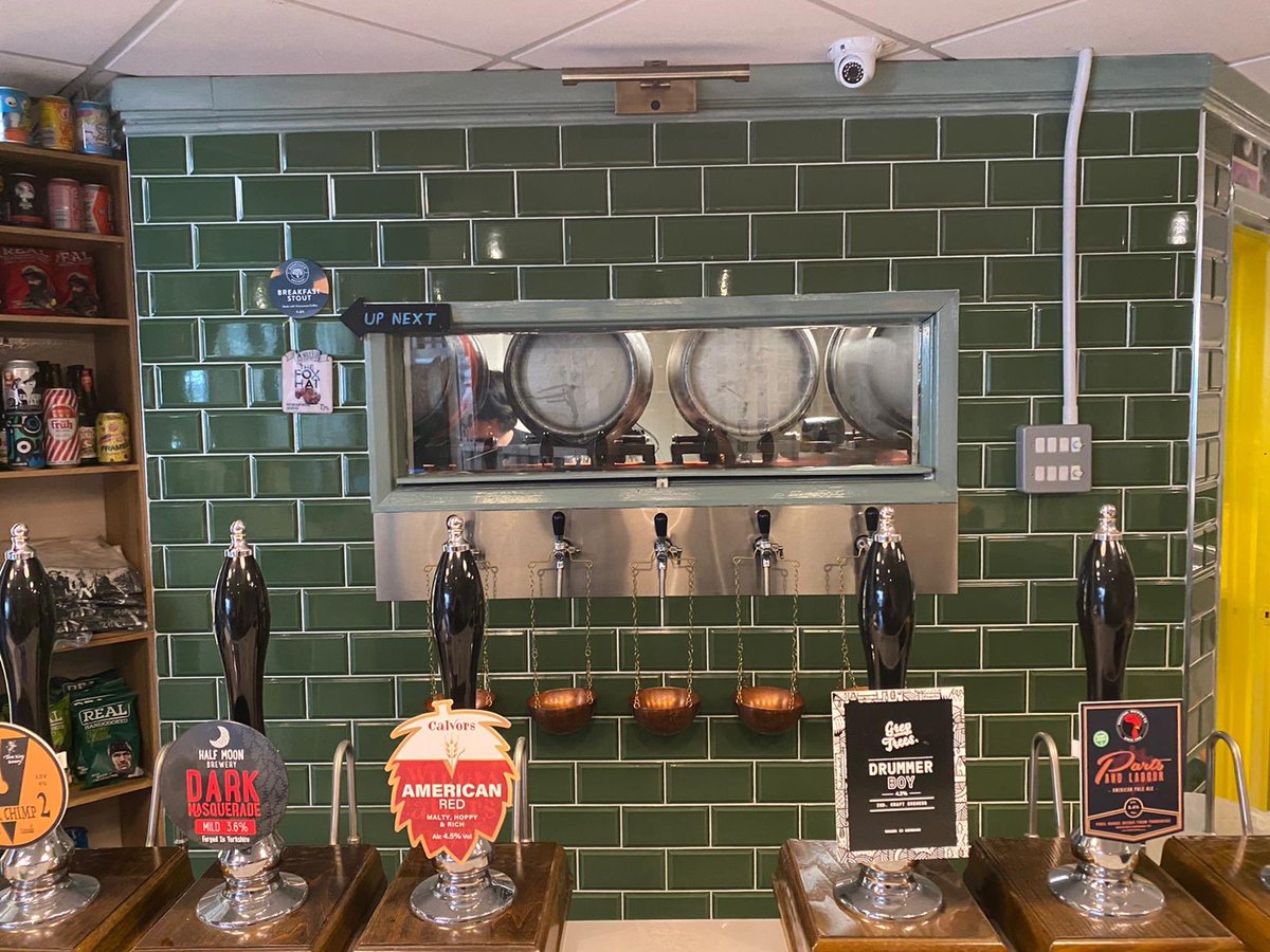 SplitChimp's tweet image. Open today 3pm til 9pm, procedures in place for your safety, please follow them. Some excellent Ale choices available for you.
