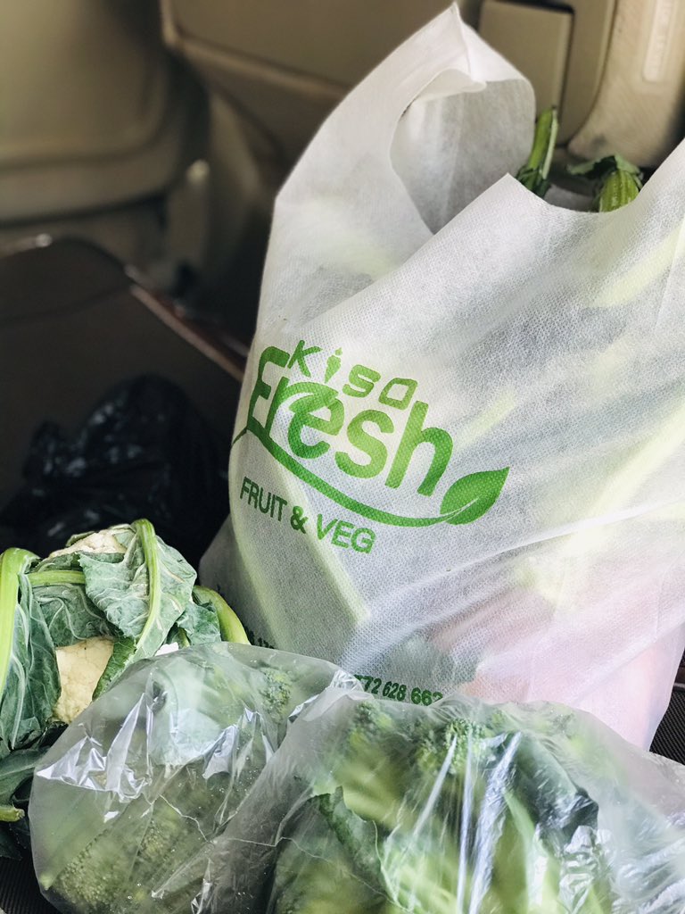 Kiso_fresh's tweet photo. Is your WCWs lususu clear as the entebbe expressway or can you explain? DYK eating fruits & veggies helps nourish & clear your skin? So why not #OrderKisoFresh & support her glow! #WomanCrushWednesday https://t.co/OmOZHcNl5U