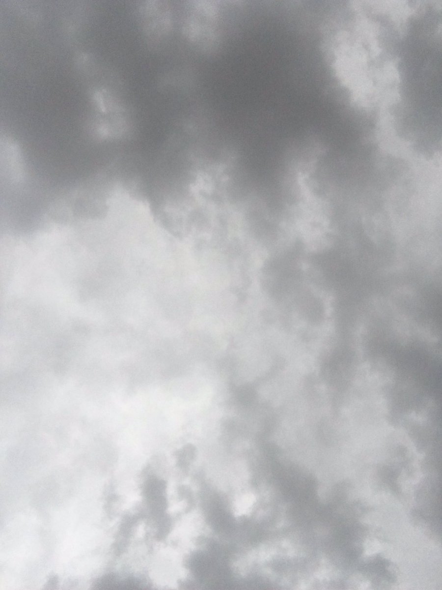 zabby450's tweet photo. Listening to the rhythm of the clouds ❤️ ☁️ https://t.co/QvCMoCYYUh