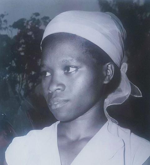 mmtairo's tweet photo. Agatha Mawondo Nimrod Mboje from Mbololo in Taita Taveta County was the first Kenyan African woman to obtain a university degree in 1956.

She studied Mathematics, English, and Sociology at Makerere University. https://t.co/EUXwZPfVX4