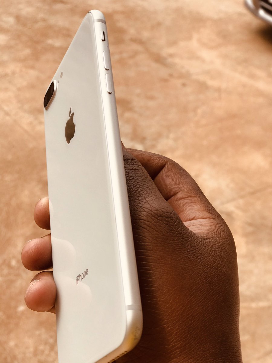 KesonImages's tweet photo. Selling this iPhone 8plus 64gb📱for 1.6M Negotiable.
Battery Health🔋88% 
DM me if you’re serious buyer! https://t.co/2ikBSk1squ