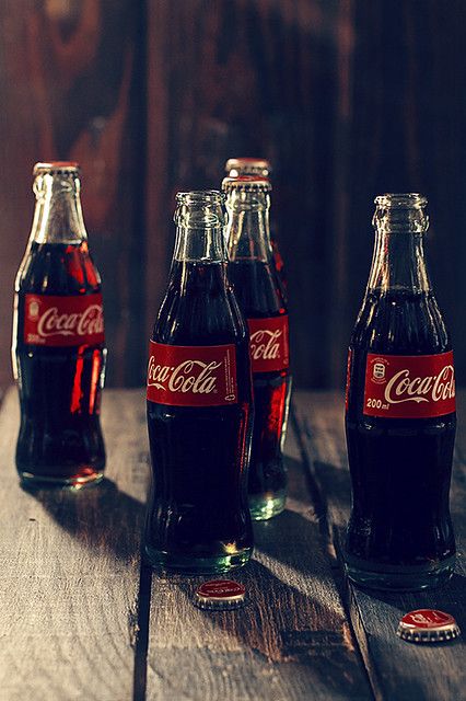 yaris75's tweet photo. "Te regalo una coca "

Hobi odia la coca pero Tae aveces es un poco distraído y quiere pedirle noviazgo a tae a través ¿de una coca?🍇🍭✨

#Vhope #Au #Humor https://t.co/cnj2UPveJR