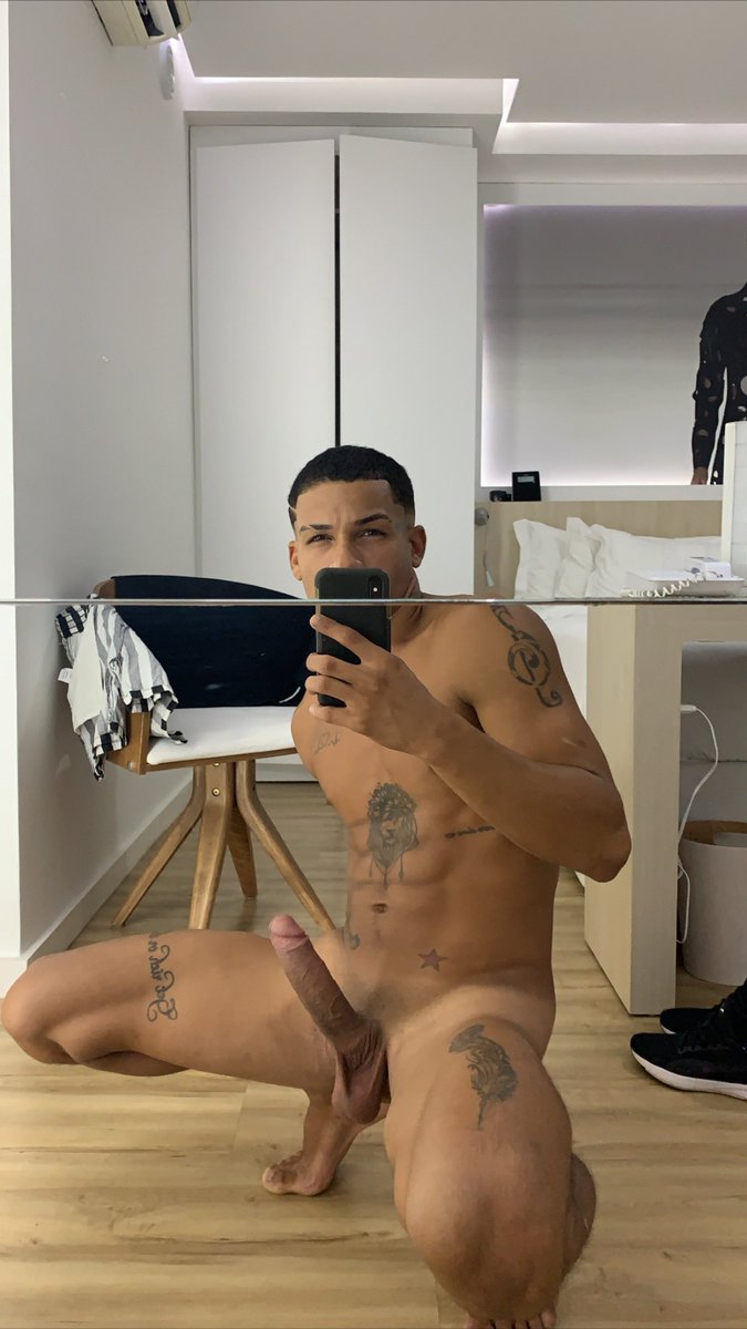 Realtaloxx_'s tweet photo. Será? https://t.co/n13p6gidWg